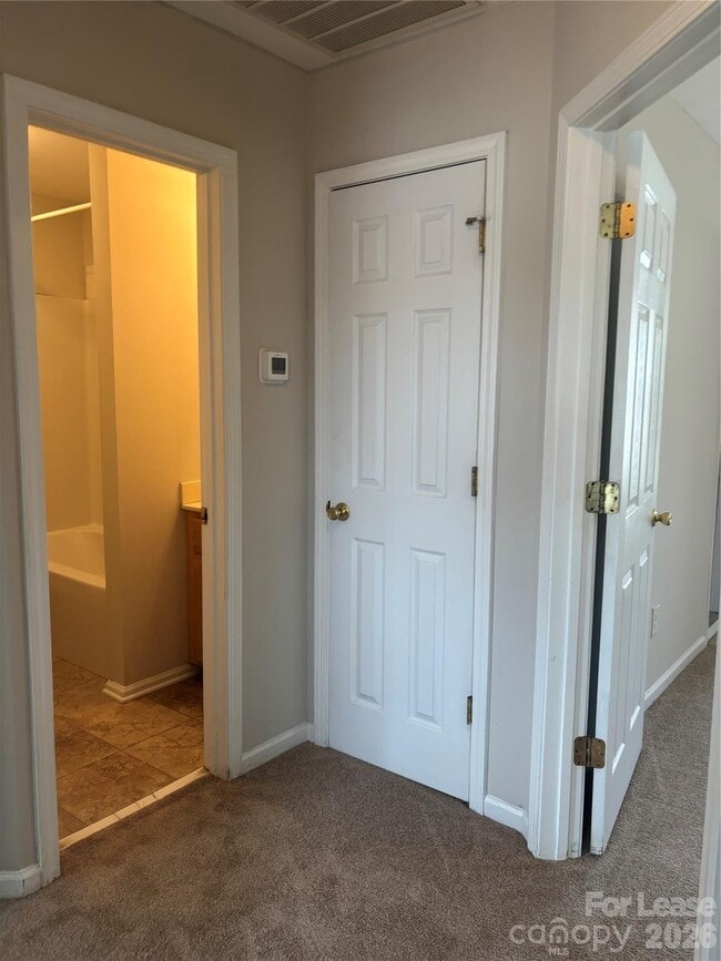 Building Photo - 1426 Peach Park Ln