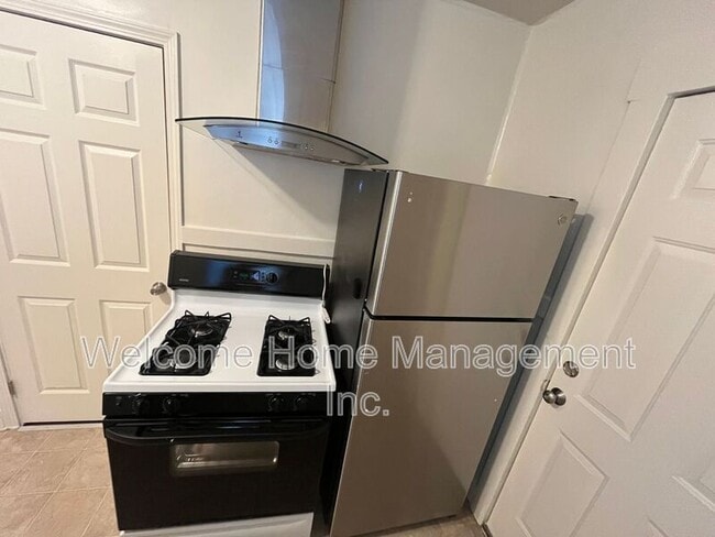 Building Photo - 1940 California St