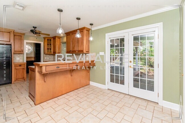 Building Photo - 2949 Cloverland Ct