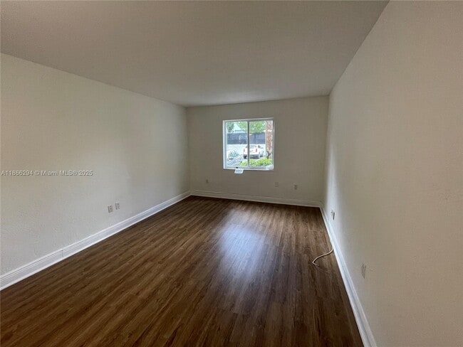 Building Photo - 8605 SW 68th Ct