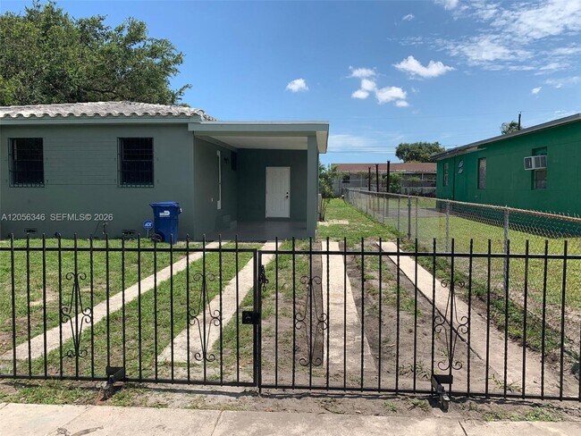 Building Photo - 1770 NW 84th St