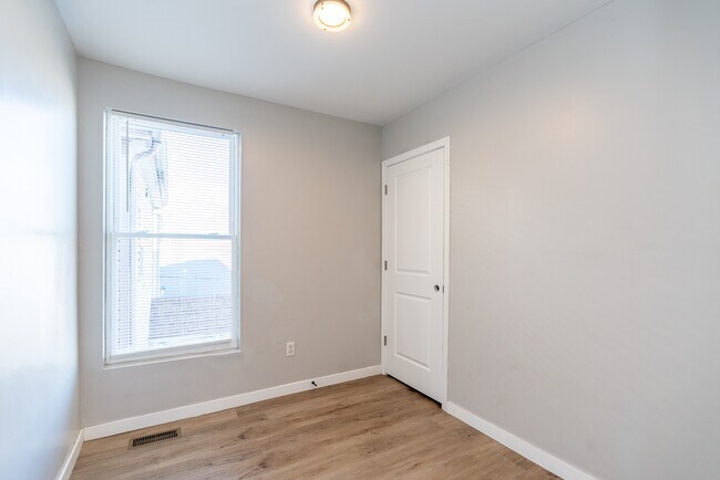Bedroom 1 - 1628 S 4th St