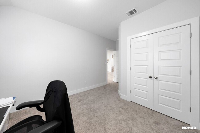 Building Photo - 1821 Arapaho Mountain Pass