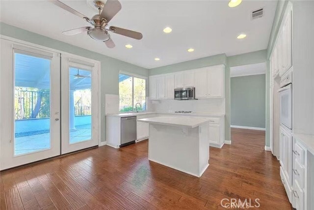 Building Photo - 4570 Willowbend Ct