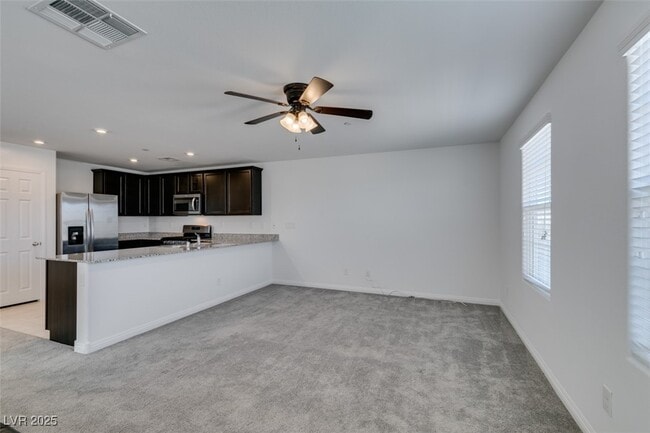 Building Photo - 5164 Steep Cliffs Ave