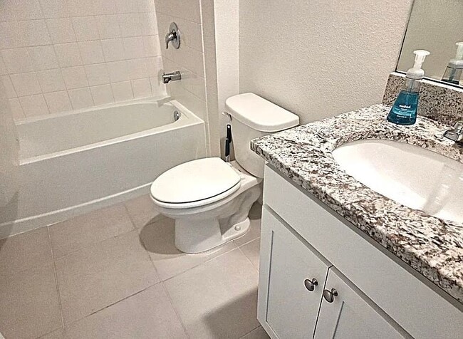 Building Photo - 3908 Mossy Limb Ct