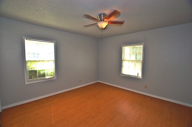 Building Photo - 2601 25th St