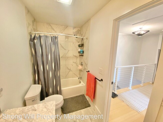 Building Photo - 2 br, 1.5 bath House - 335 Ledgewood Circl...