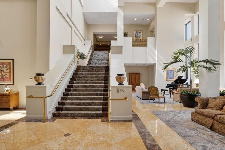 Building Photo - 1280 W Peachtree St NW