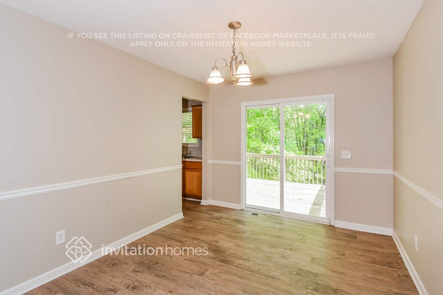 Building Photo - 9365 Brooke Cove Ct