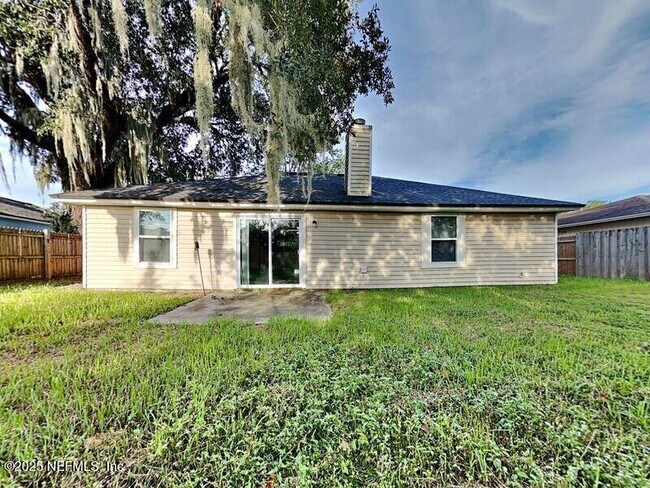 Building Photo - 7783 Allspice Cir E