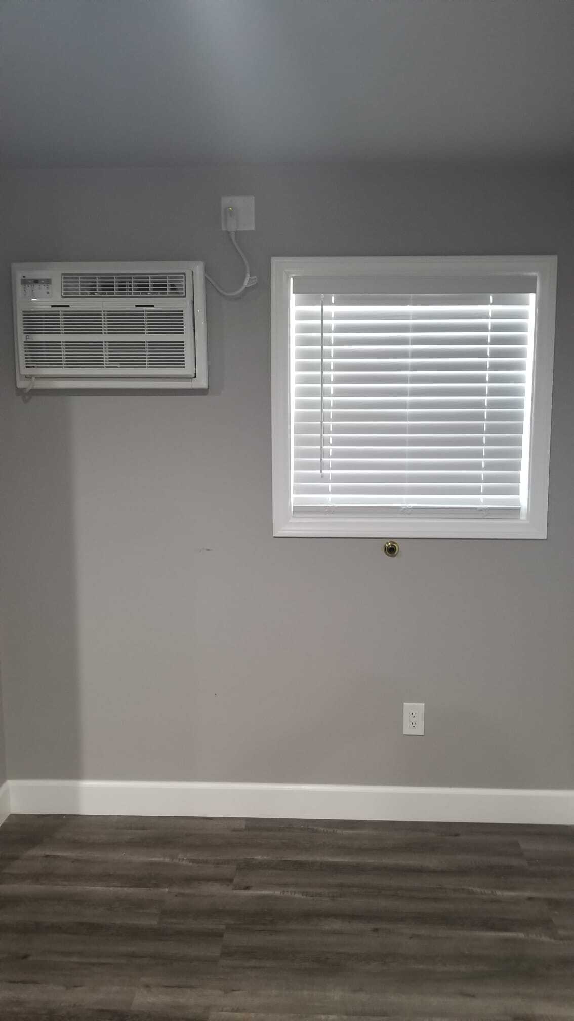 Building Photo - 6302 S Rimpau Blvd