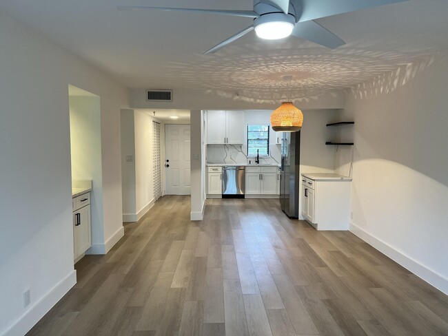 Building Photo - 9235 SW 8th St