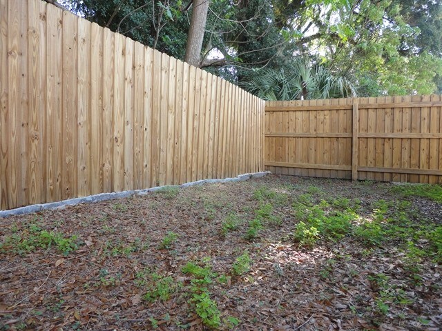 Building Photo - 11912 Mango Groves Blvd