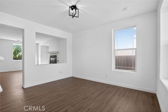 Building Photo - 423 Rian Noelle Ct