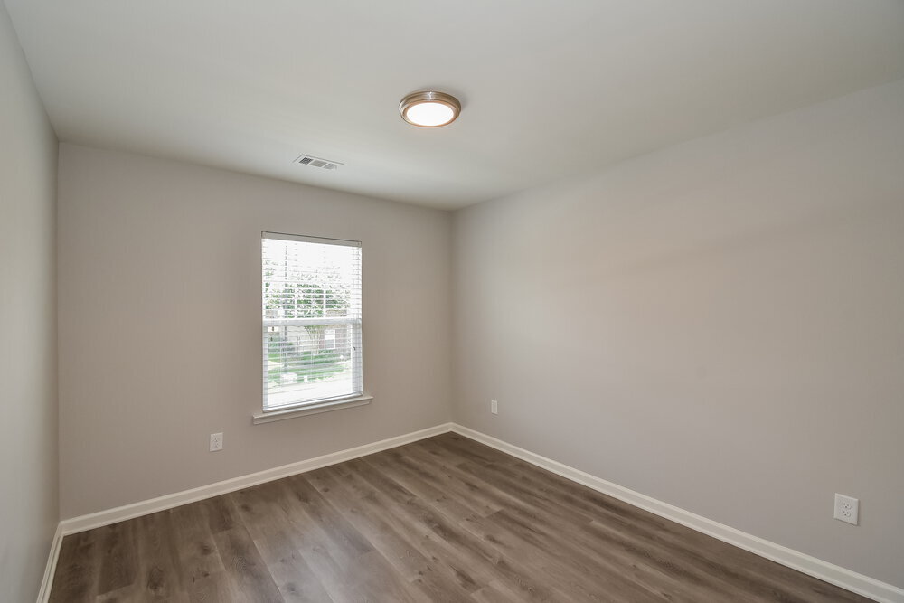 Building Photo - 30 Calm Waters Ave