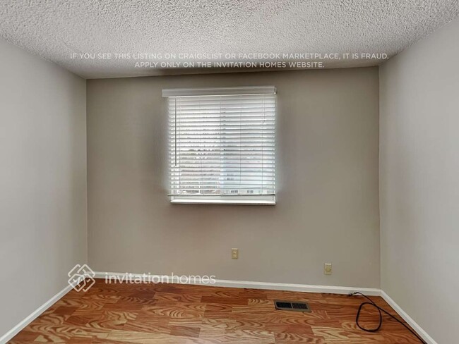 Building Photo - 5374 S Telluride Way