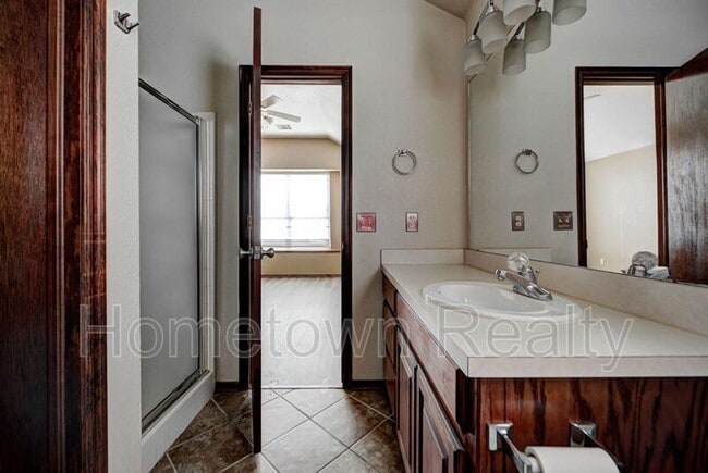 Building Photo - 16416 Oconee Creek Dr