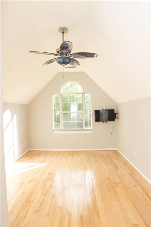 Building Photo - 5025 Baywood Dr