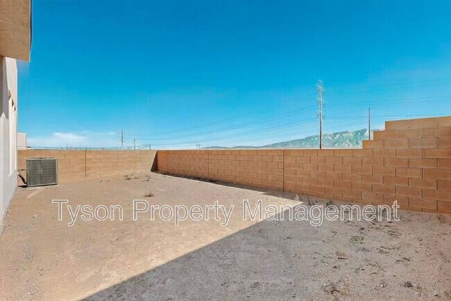 Building Photo - 6618 Sydney Drive NE