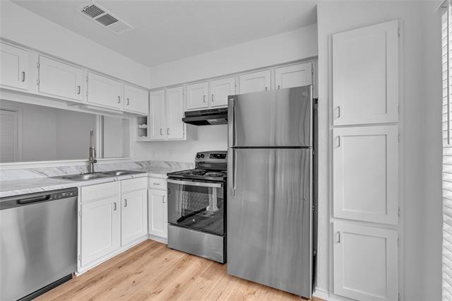 Building Photo - 6034 Stoneybrook Dr