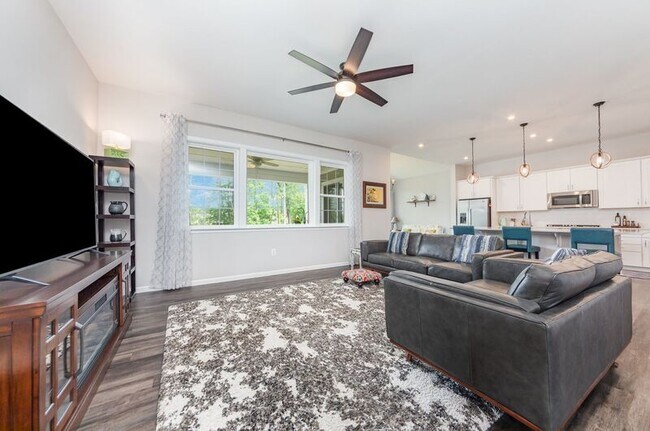 Building Photo - 7809 Bexley Ln