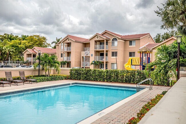 Building Photo - 10630 SW 157th Ct