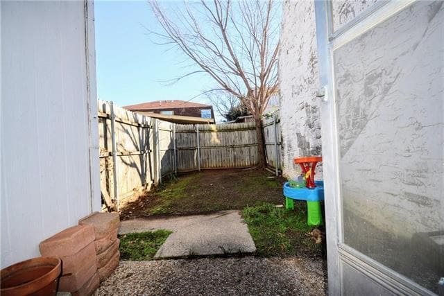 Building Photo - 2235 Seville Ct