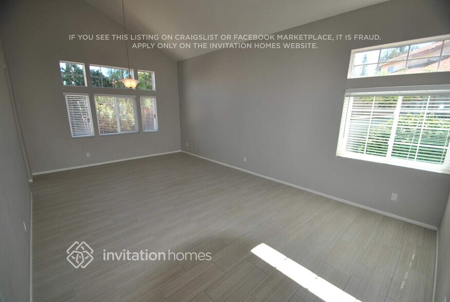 Building Photo - 40226 Donomore Ct