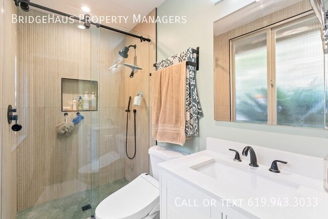 Building Photo - 3214 Mira Mesa Ave