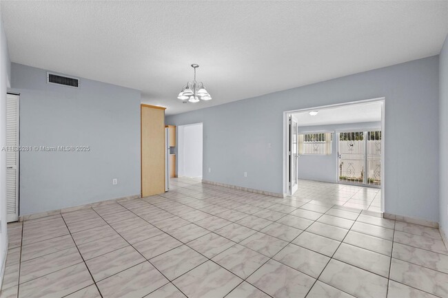 Building Photo - 2028 SW 103rd Ct