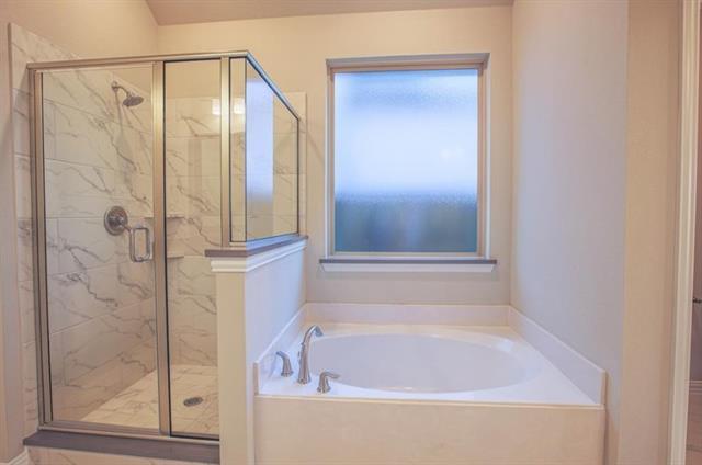 Building Photo - 1708 Daisy Corner Dr