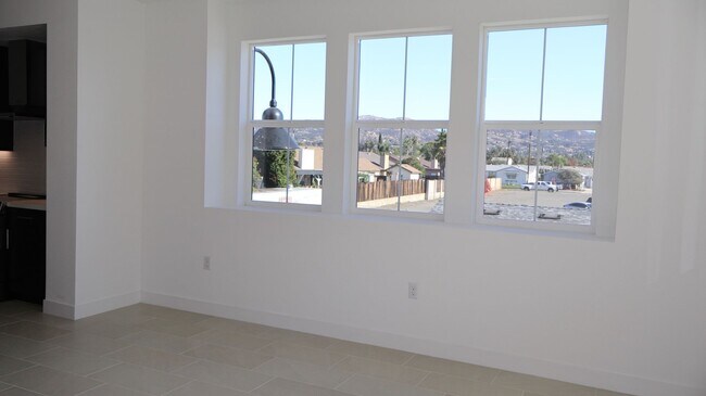 Building Photo - FOR RENT!! Brand New Townhome in El Cajon FOR RENT!!