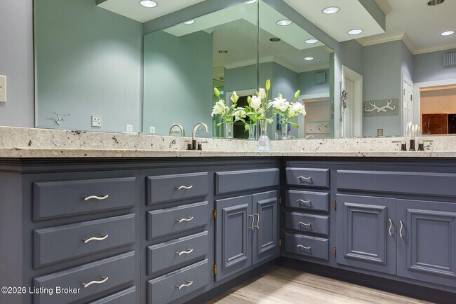 Building Photo - 4017 Woodstone Way