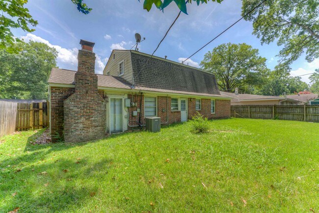 Building Photo - 1261 W Perkins Rd