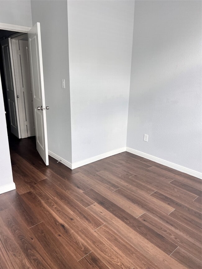 Building Photo - 4936 Dalhart Dr