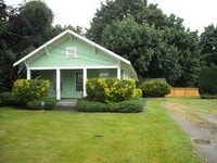 Building Photo - Arlington Home