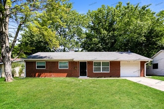 Building Photo - 8108 Penway St