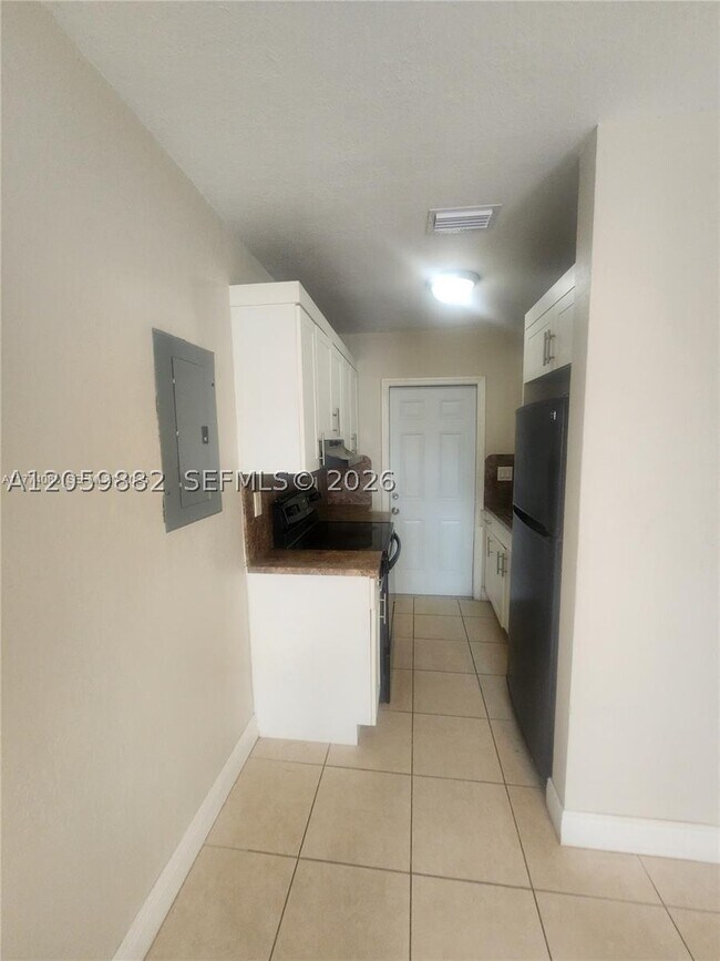 Building Photo - 22025 SW 117th Ave