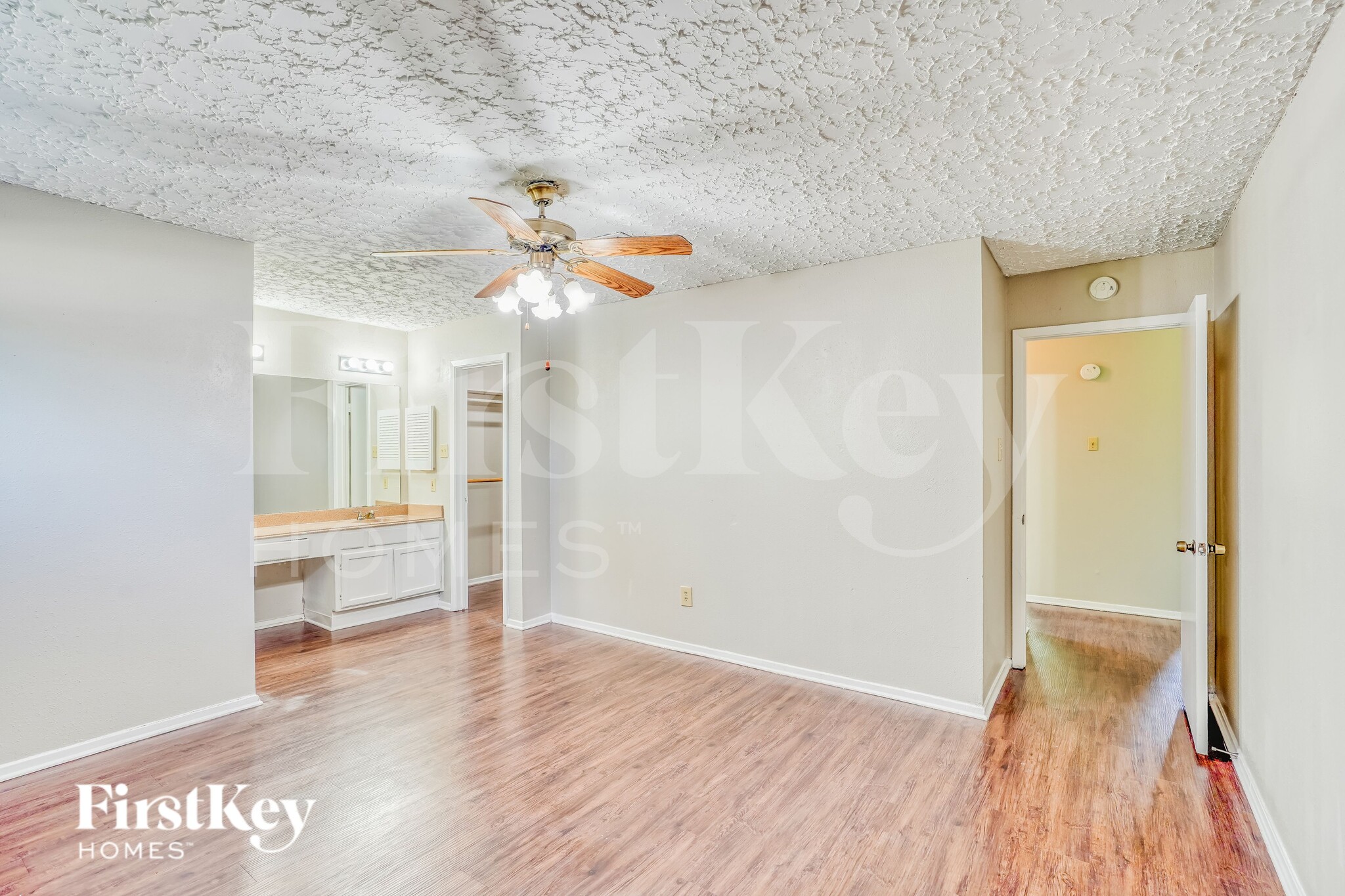 Building Photo - 15706 Tammany Ln