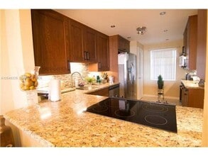 Building Photo - 4030 W Palm Aire Dr