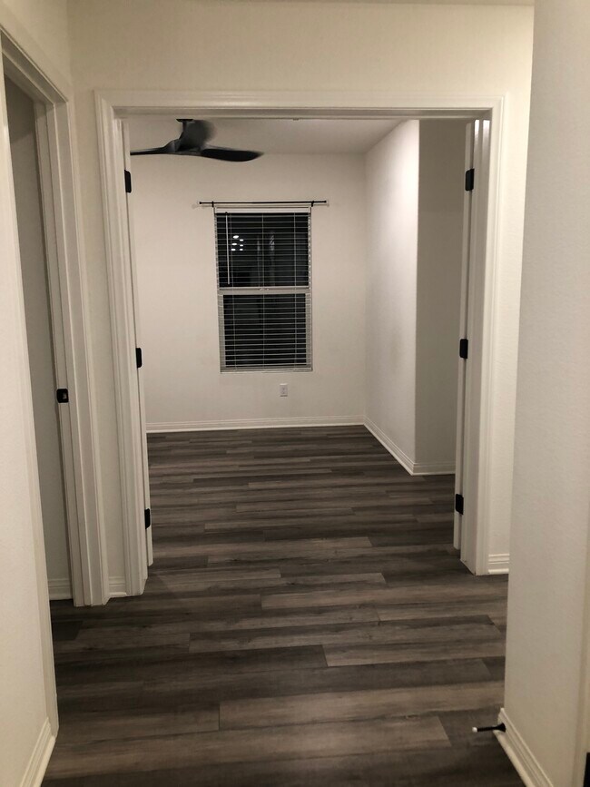 Building Photo - 26756 Calle Celia