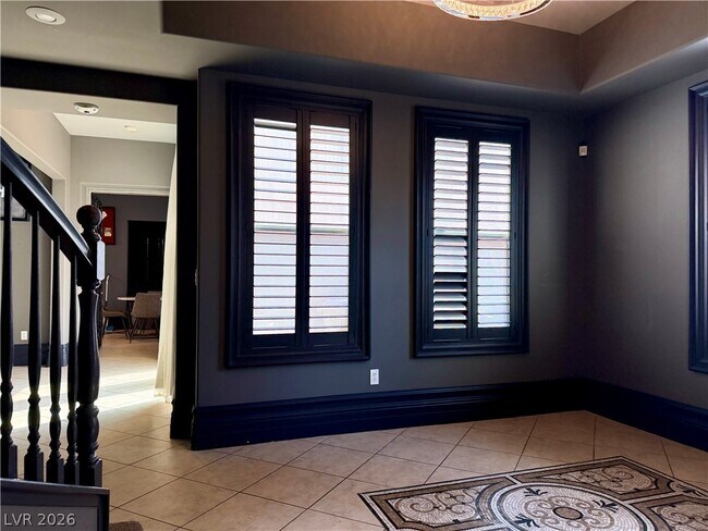Building Photo - 488 Via Palermo Dr