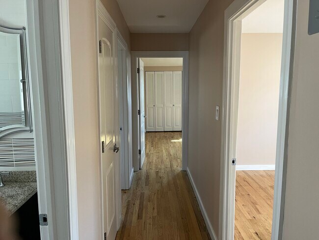 Primary Photo - 15525 Cohancy St