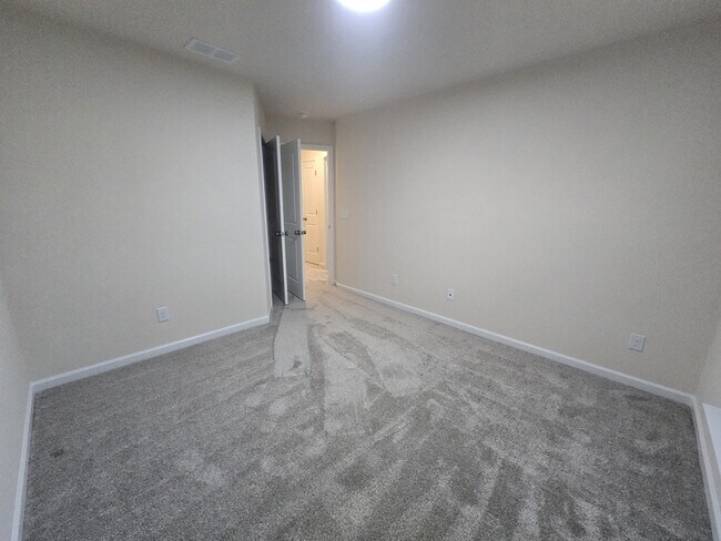 Building Photo - 4028 Beckton Trl