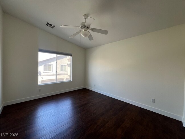 Building Photo - 6371 Lorne Green Ave