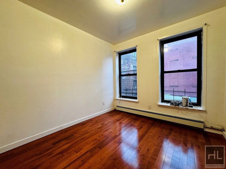 Building Photo - DEAN STREET