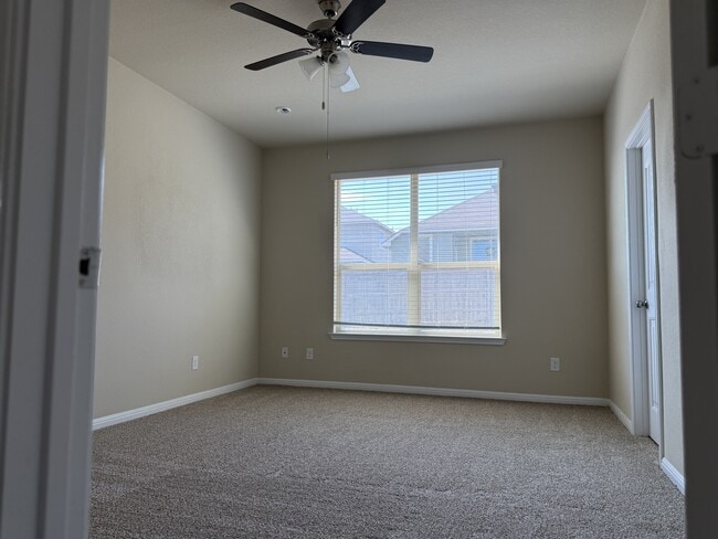 Building Photo - 3424 Aubree Katherine Dr