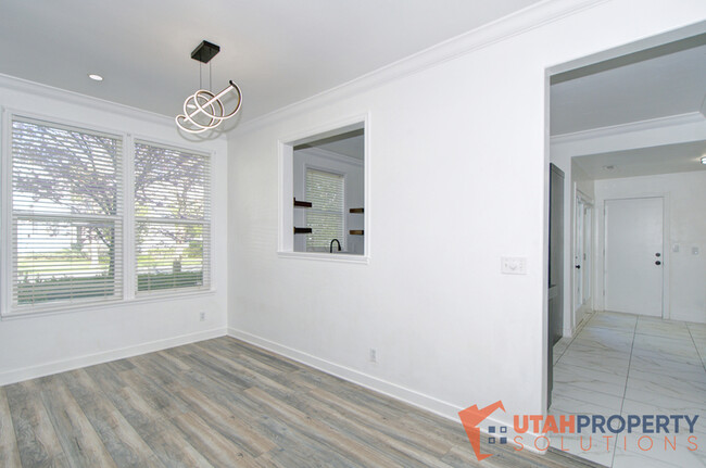 Building Photo - 4502 W 11800 S