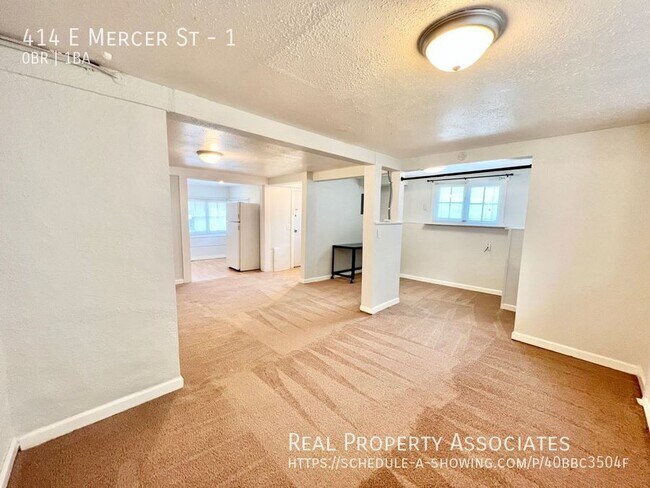 Building Photo - 414 E Mercer St